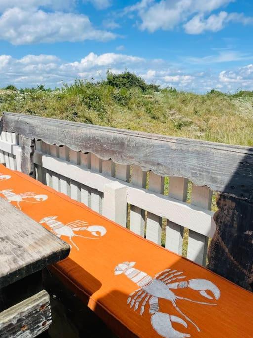A Unique, Off-Grid Eco Friendly Beach House. Wolferton  エクステリア 写真